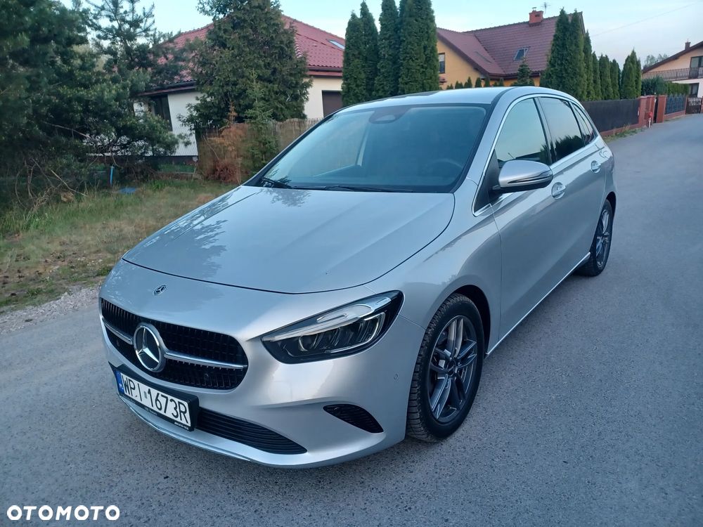 Mercedes-Benz Klasa B 180 7G-DCT Progressive - 11