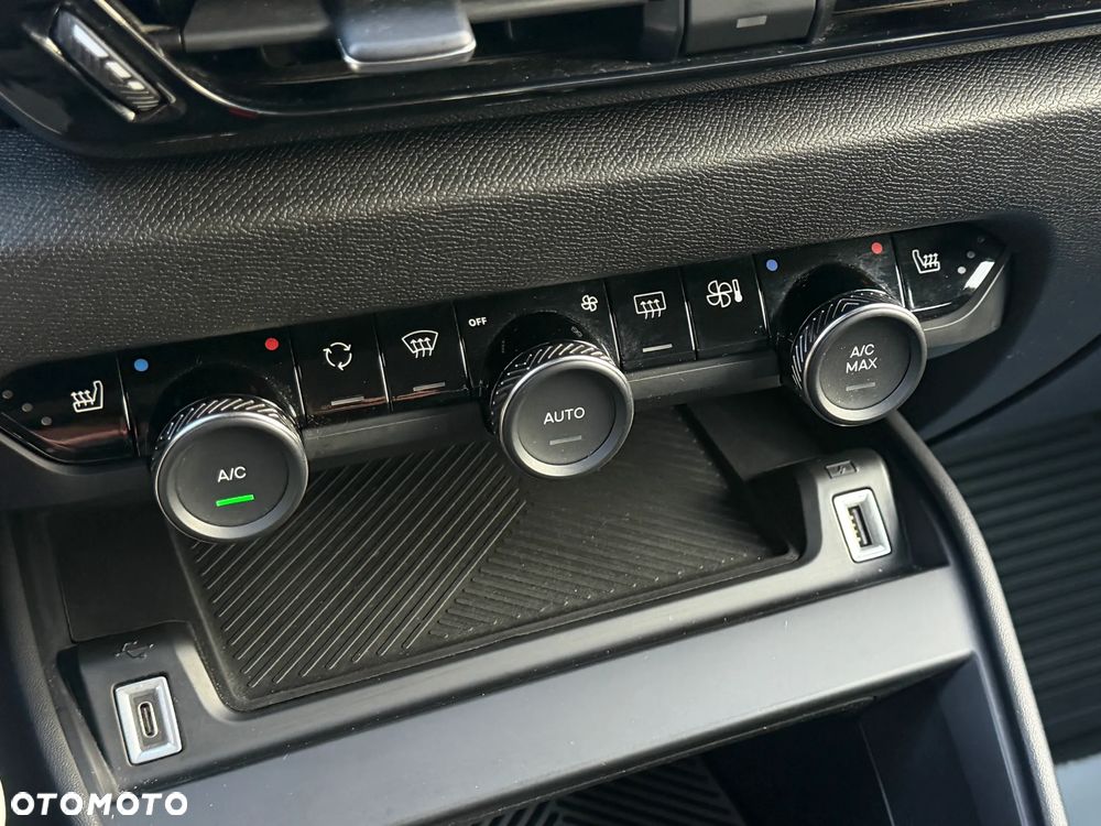 Citroën C4 1.2 PureTech Feel Pack S&S - 20