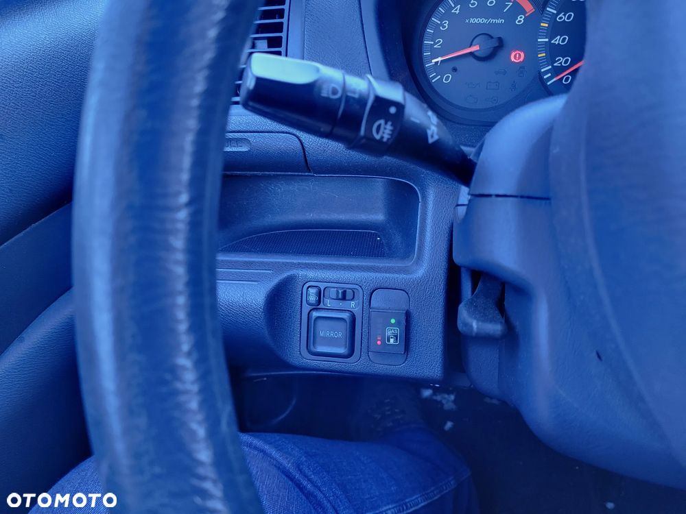 Honda Civic 1.6i Extra Edition - 4