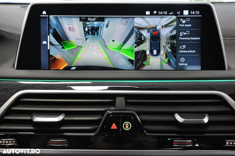 BMW Seria 7 730d xDrive MHEV - 24