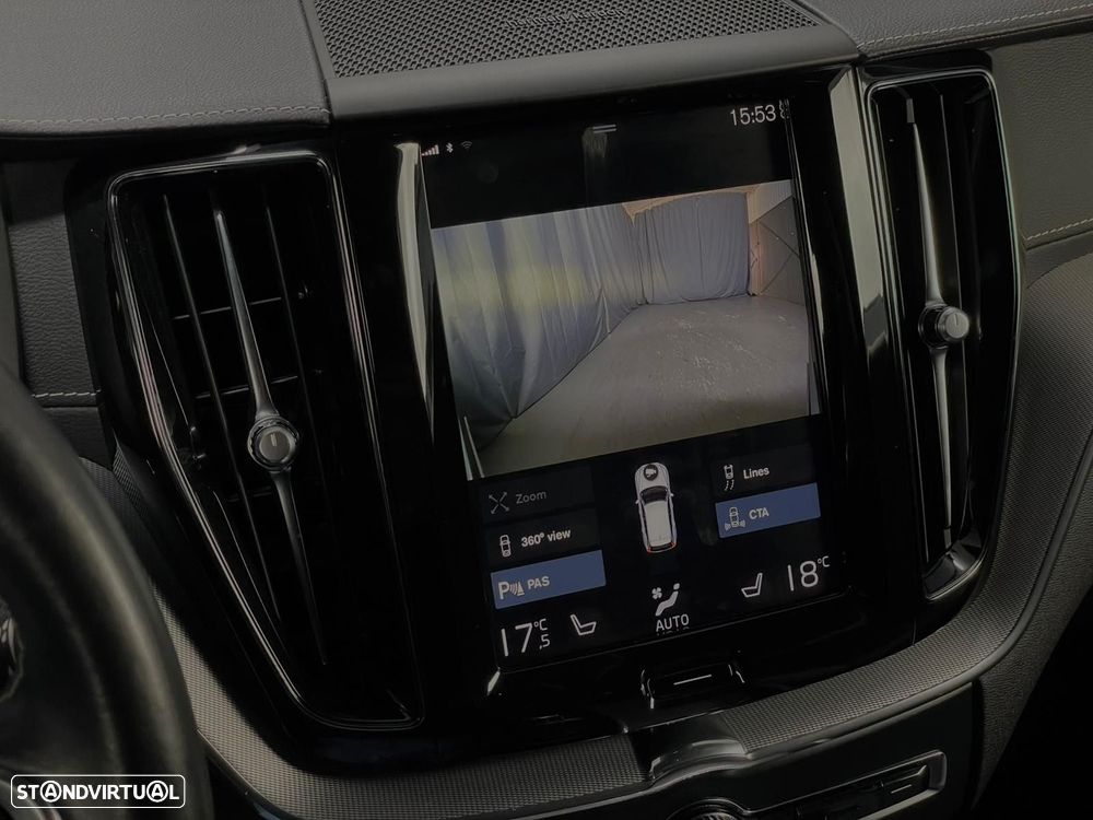 Volvo XC 60 T8 Twin Engine AWD Geartronic RDesign - 29