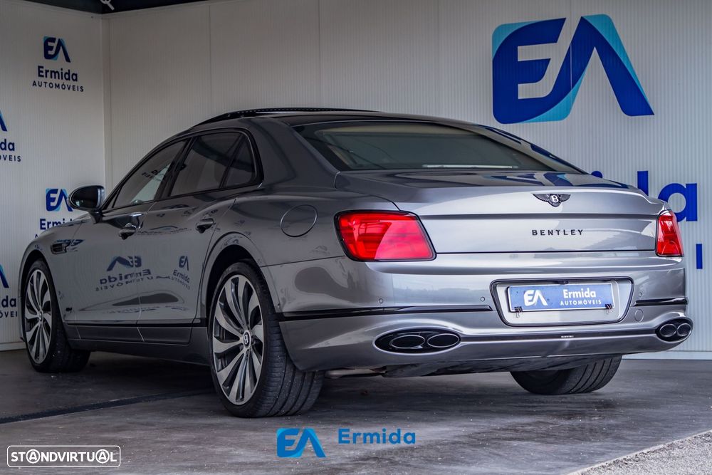 Bentley Flying Spur - 7