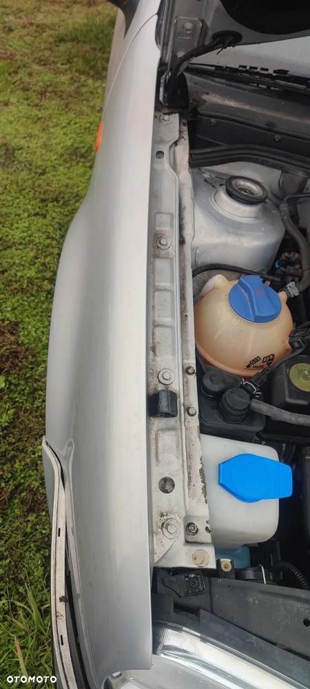 VW GOLF IV 4 BŁOTNIK PRZÓD PRZEDNI PRAWY LB7Z ŁADNY ORYGINAŁ - 2