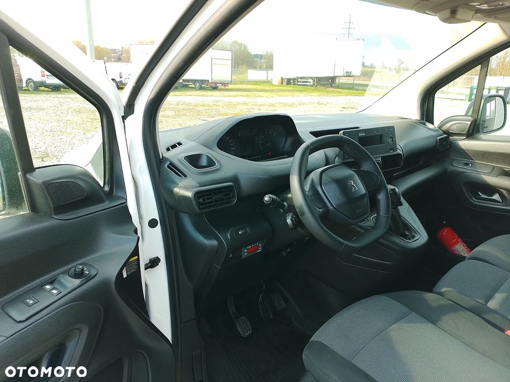 Peugeot Partner Proace Berlingo Combo Doblo L2 Izoterma Chłodnia Salon PL półka Inox 3 osoby - 23