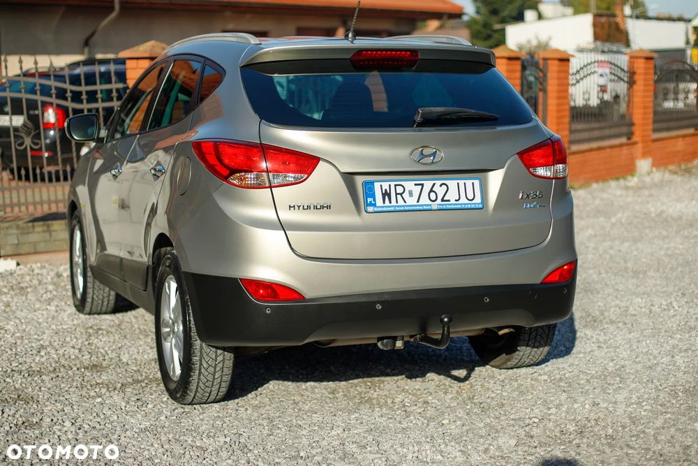 Hyundai ix35 1.7 CRDi 2WD blue Finale Silver - 10