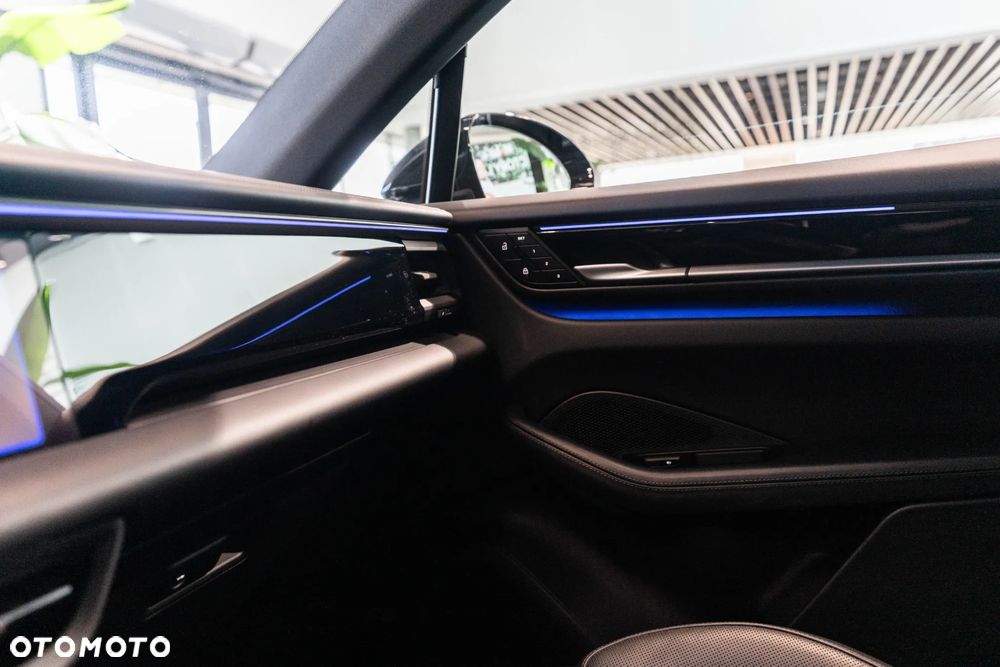 Porsche Macan - 22