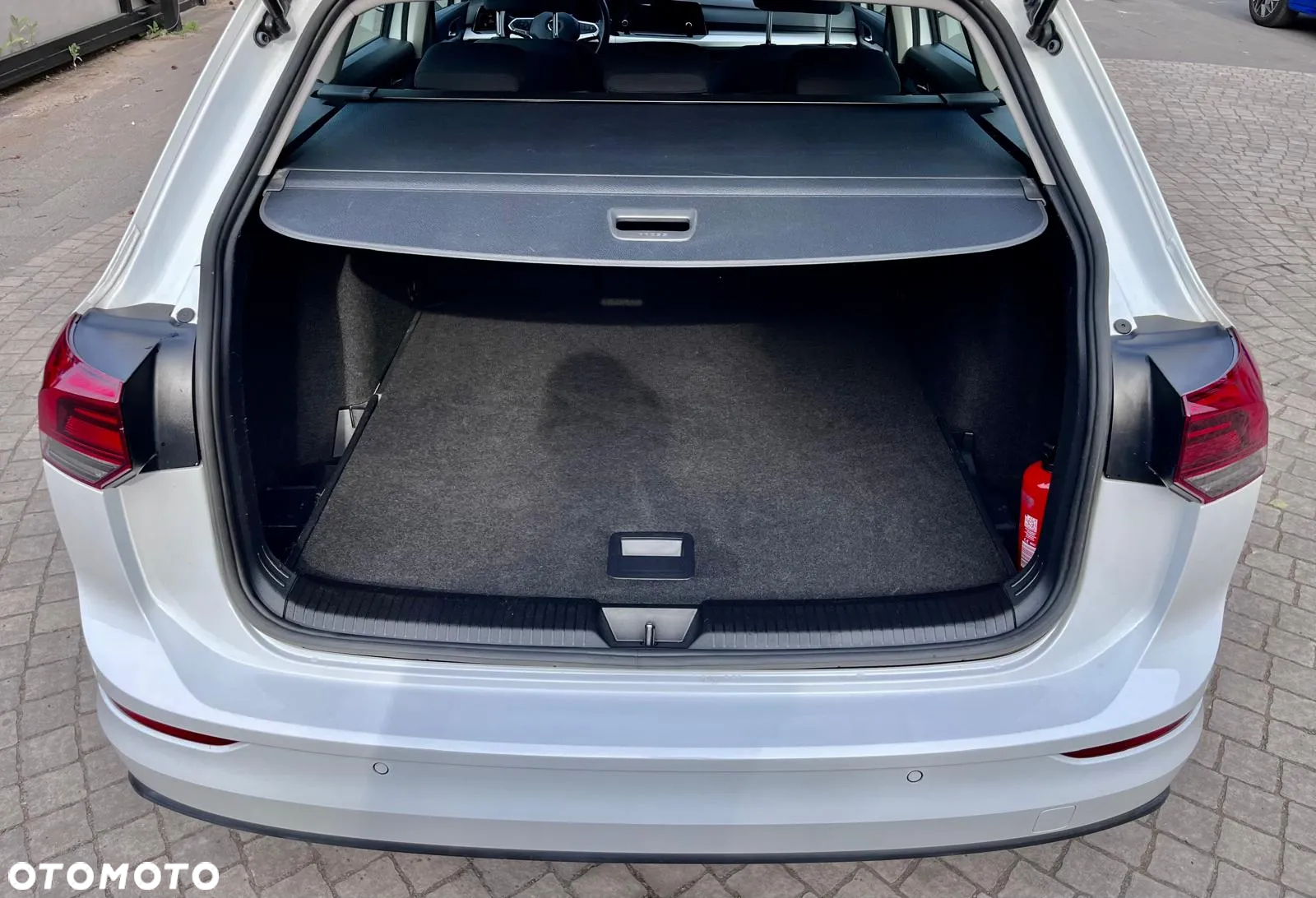 Volkswagen Golf VIII 2.0 TDI - 11