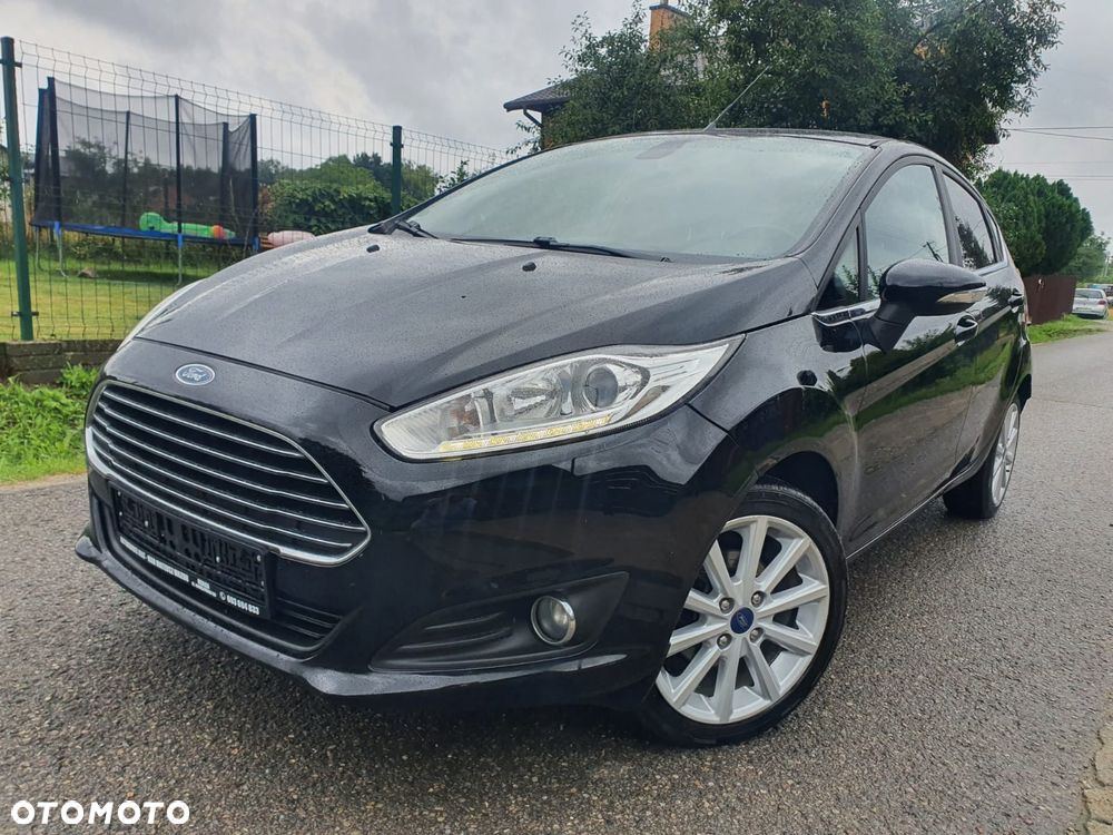 Ford Fiesta 1.0 EcoBoost S&S TITANIUM - 5