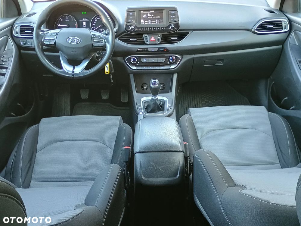 Hyundai i30 1.6 CRDI Passion - 3