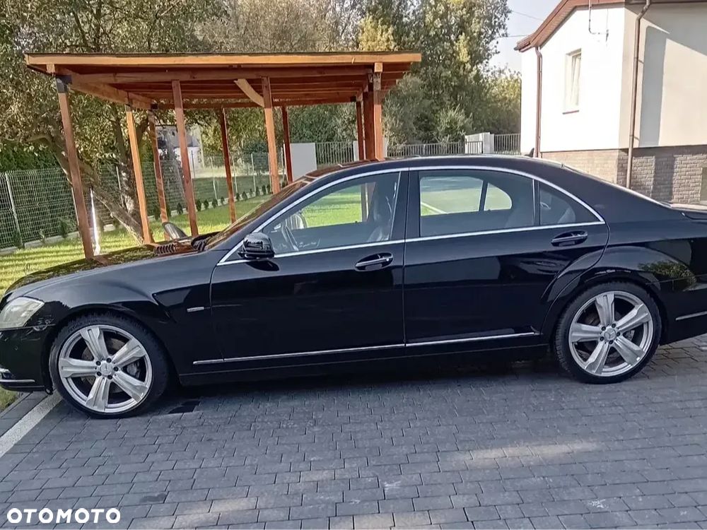 Mercedes-Benz Klasa S 350 CDI L 4Matic DPF 7G-TRONIC BlueEFFICIENCY - 1
