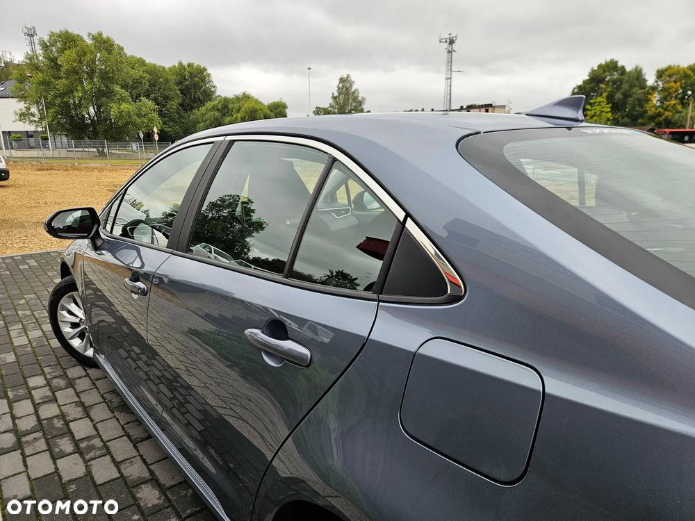 Toyota Corolla 1.8 Hybrid Comfort - 33