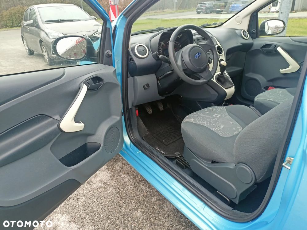 Ford KA 1.2 Titanium ASS EU6 - 14