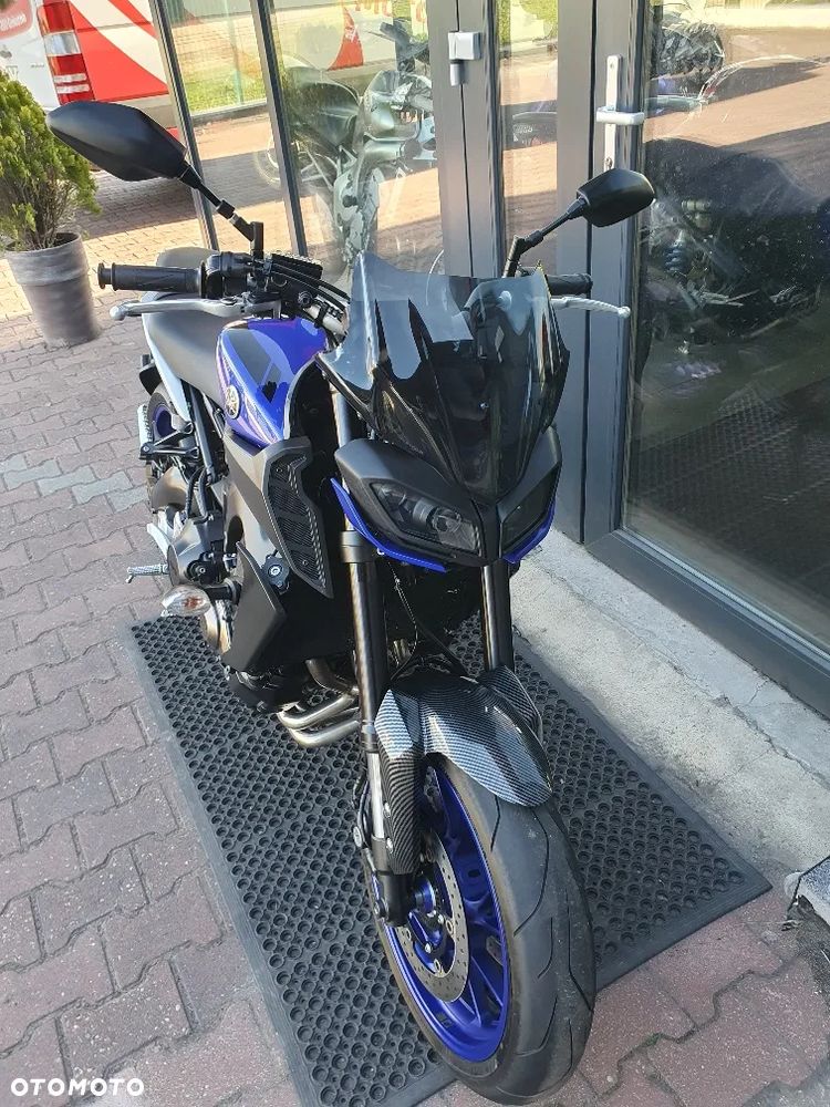 Yamaha MT - 17