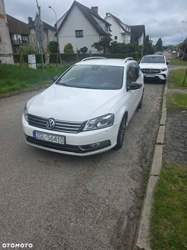 Volkswagen Passat 2.0 TDI Comfortline DSG - 4
