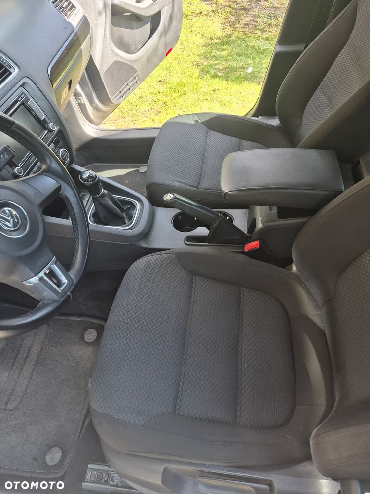 Volkswagen Jetta 1.4 TSI Comfortline - 14