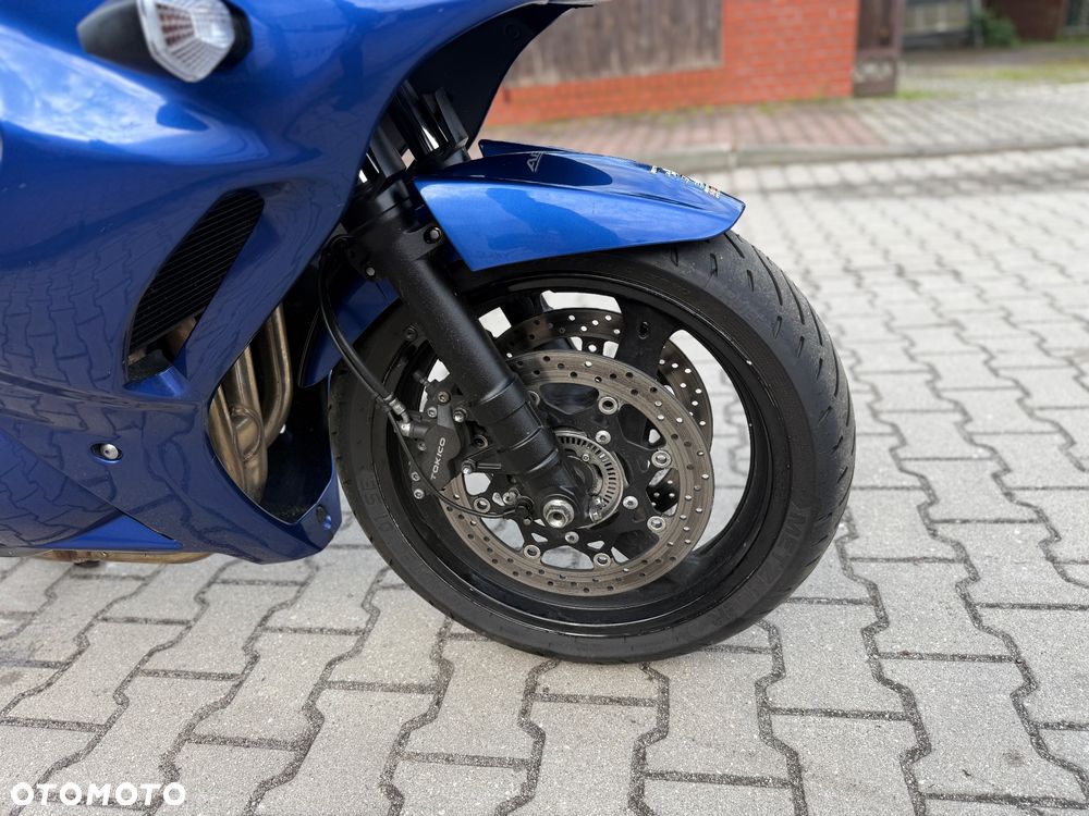 Suzuki GSX - 3
