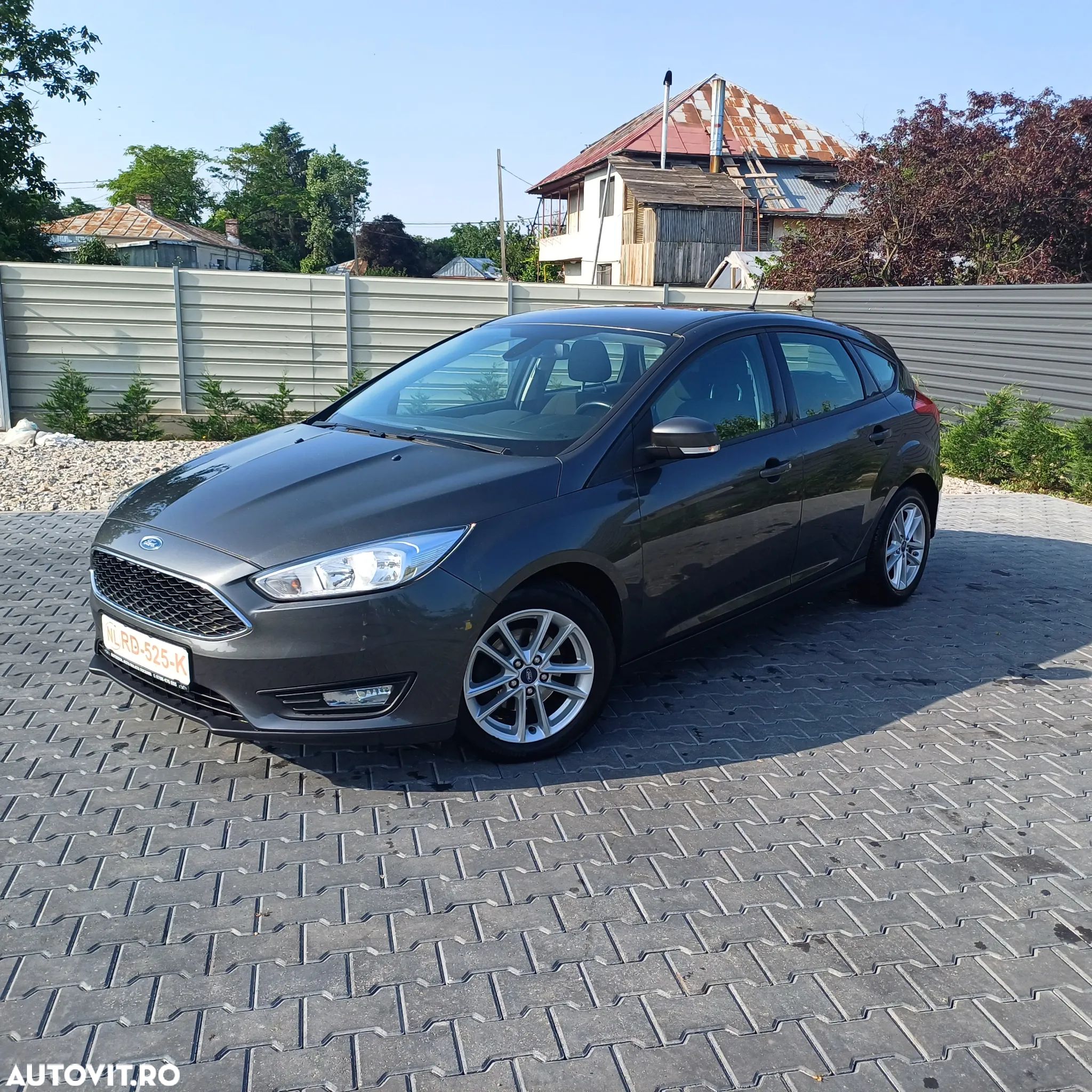 Ford Focus 1.5 TDCi DPF Start-Stopp-System COOL&CONNECT - 1