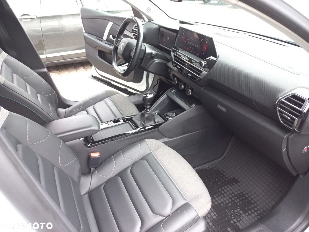 Citroën C4 1.2 PureTech Shine S&S - 13