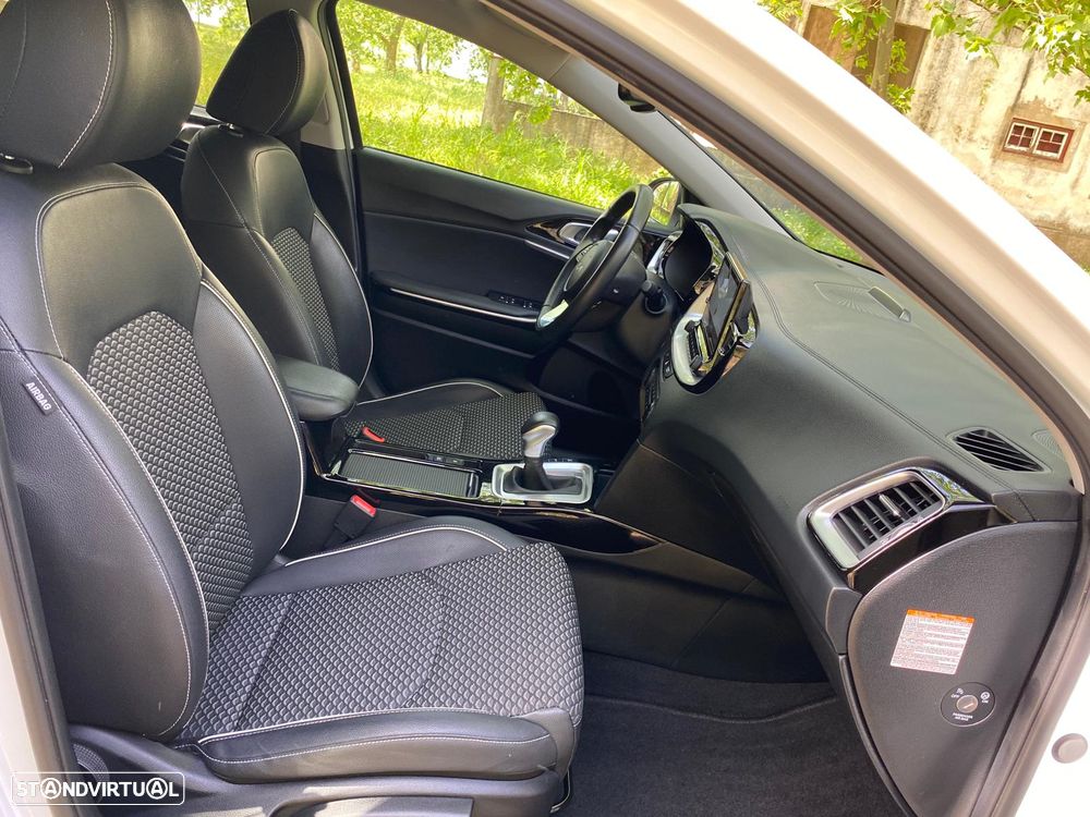 Kia XCeed 1.6 GDi PHEV Tech - 16