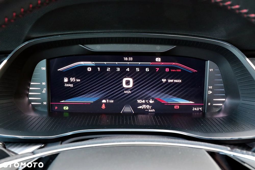 Skoda Octavia 2.0 TSI DSG RS Plus - 32
