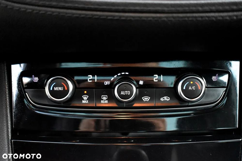 Opel Grandland X 1.6 DStart/Stop Automatik Business INNOVATION - 30