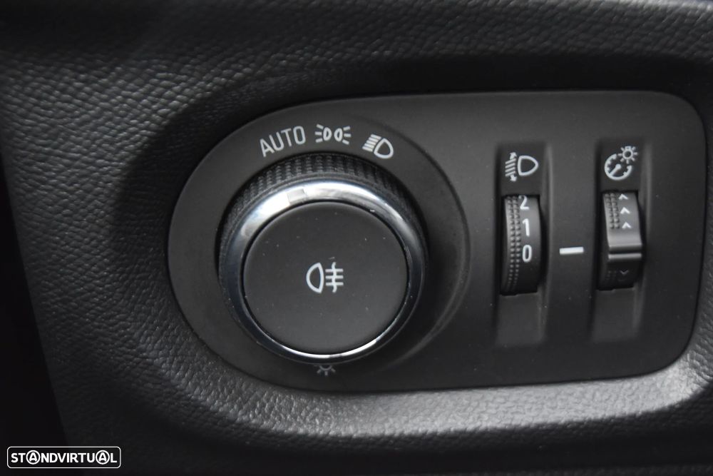 Opel Corsa 1.2 Business Edition - 17