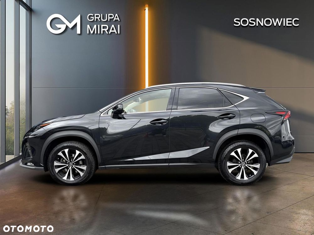 Lexus NX 300 F Impression AWD - 2