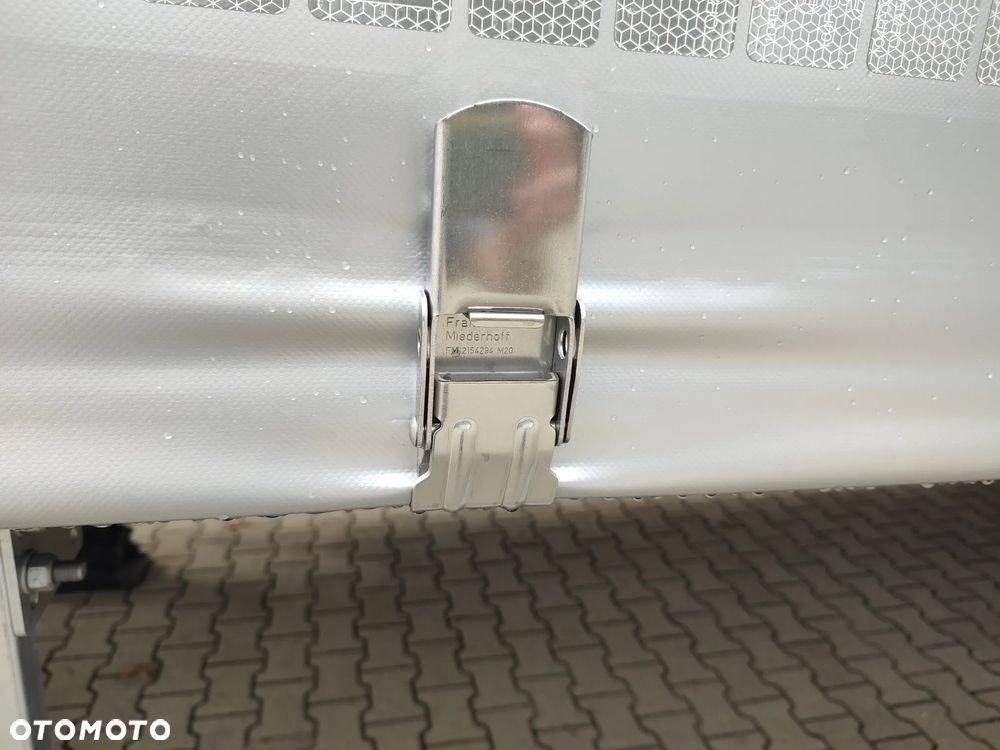 Schwarzmuller S1 - 9