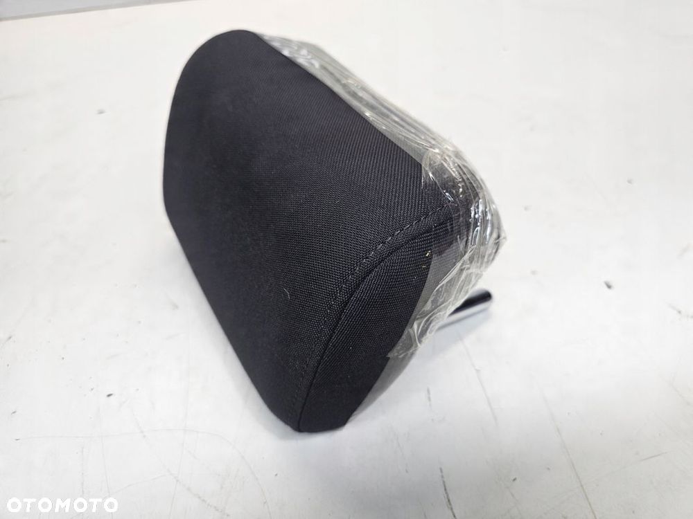 ZAGŁÓWEK FOTELA ŚRODKOWY TYŁ MATERIAŁ AUDI A3 8V CIEMNY - 3