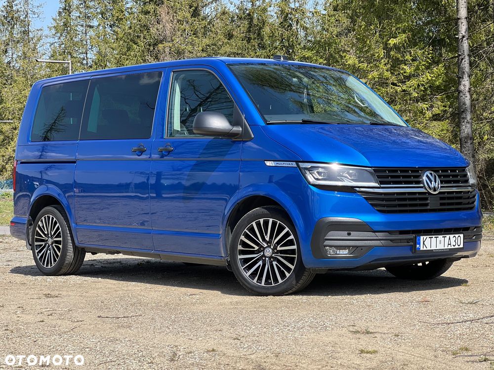 Volkswagen Multivan - 11