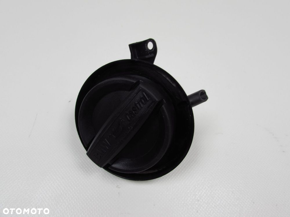 BMW F10 F11 F20 F30 E90 2.0 D N47 WLEW OLEJU KOREK 7810585 - 2