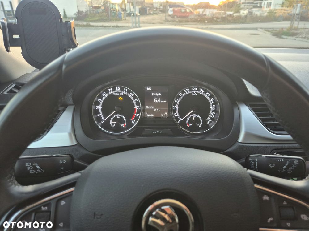 Skoda RAPID 1.6 TDI DPF Ambition - 12
