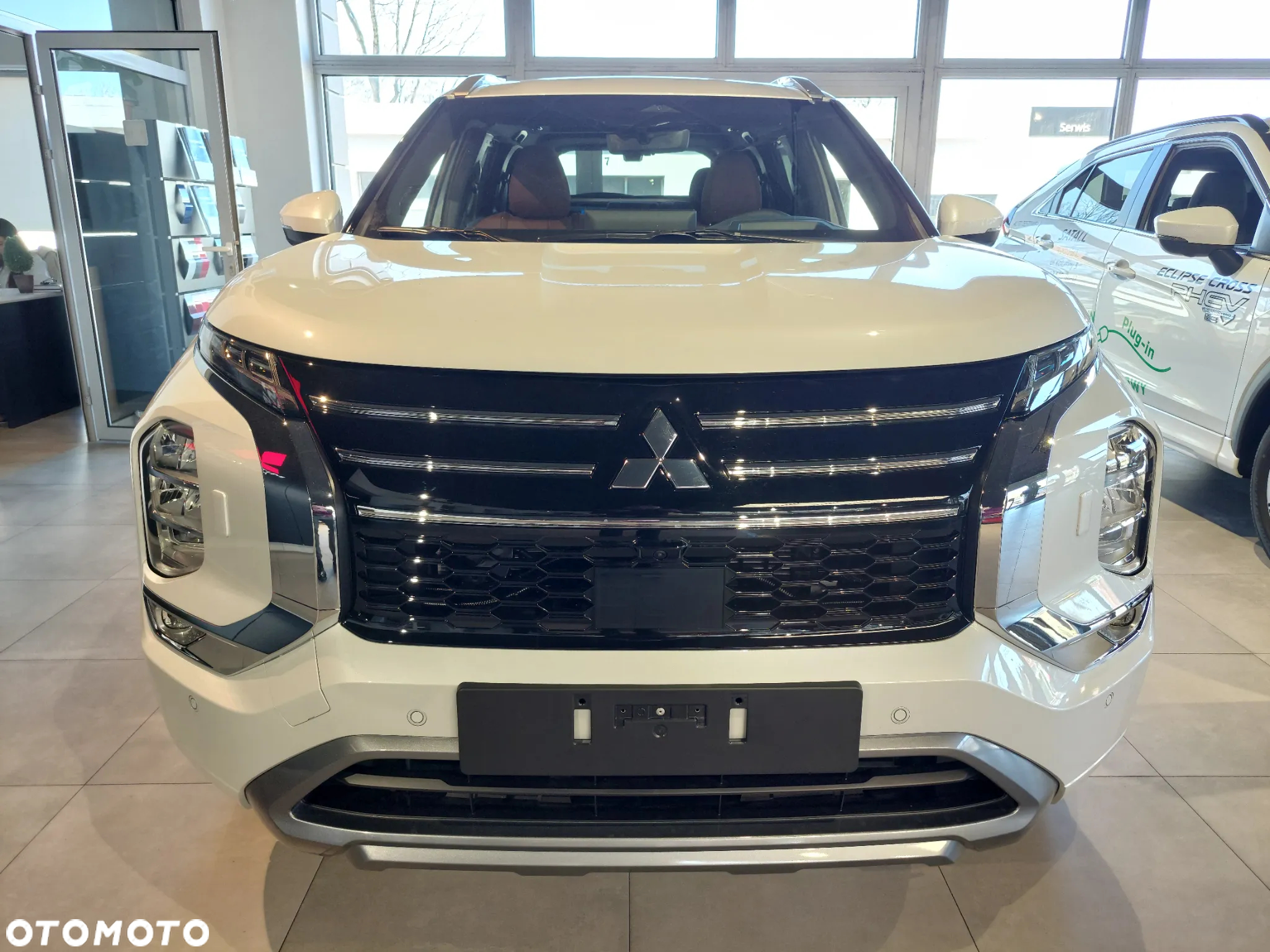 Mitsubishi Outlander PHEV Instyle Plus - 2