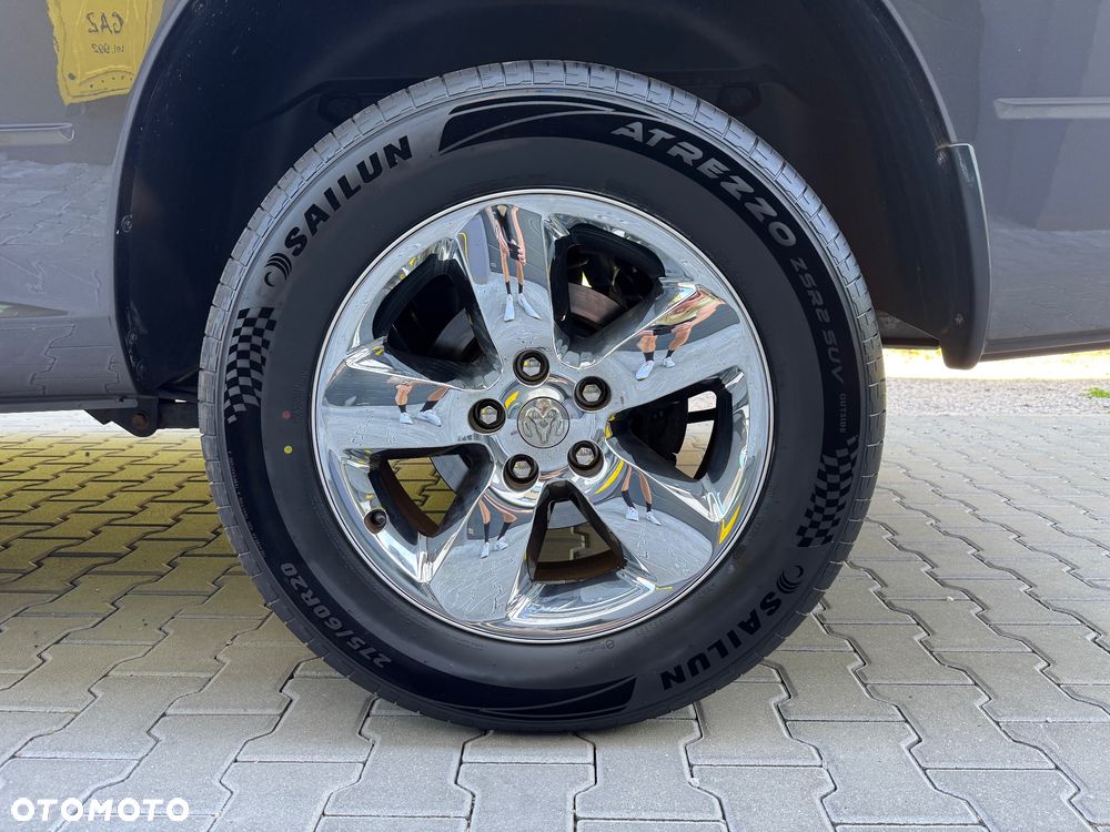 Dodge RAM 5.7 4x4 - 14