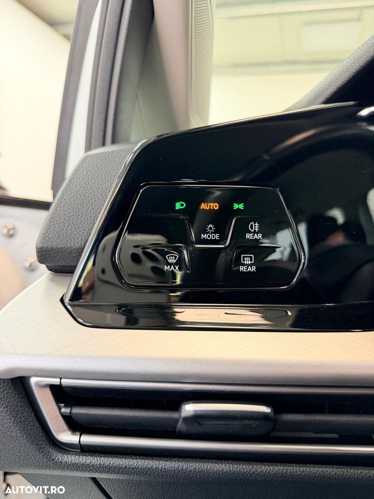 Volkswagen Golf 2.0 TDI Life - 5