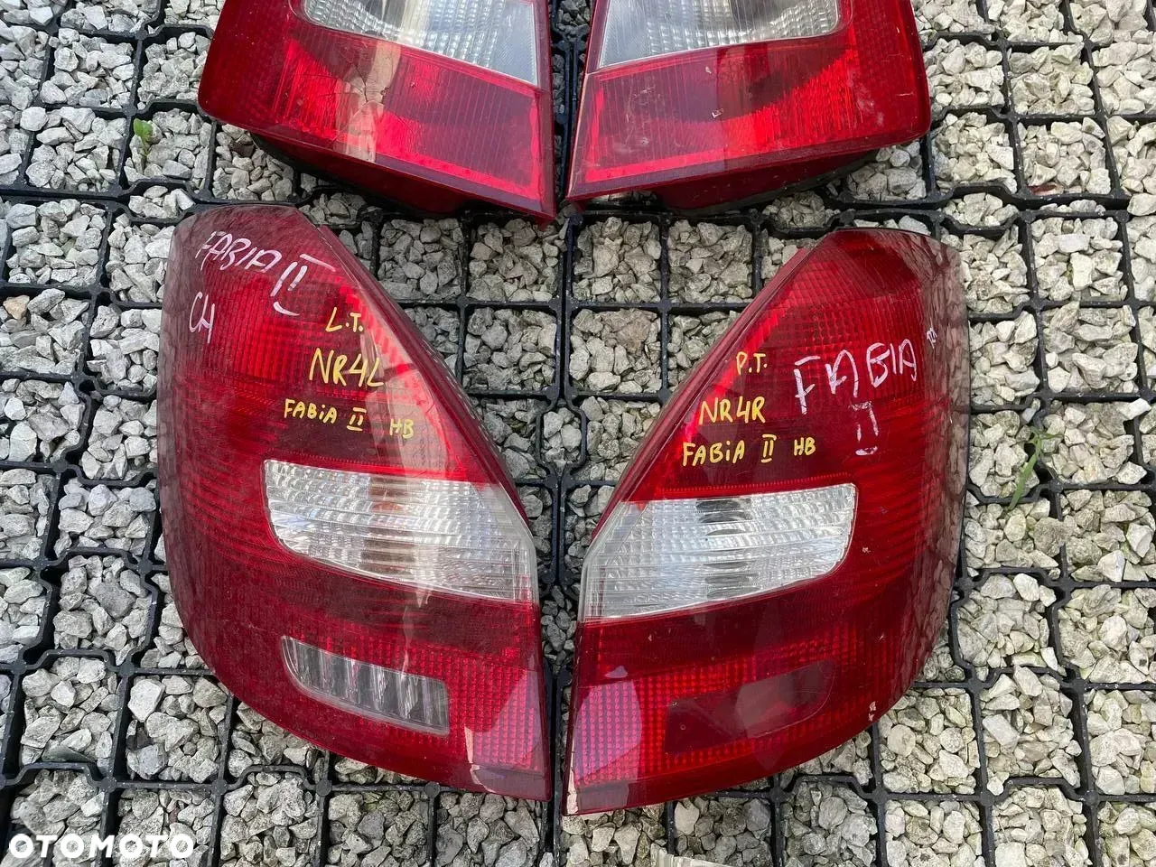 SKODA LAMPY LAMPA TYŁ TYLNE PRAWE LEWE - 4