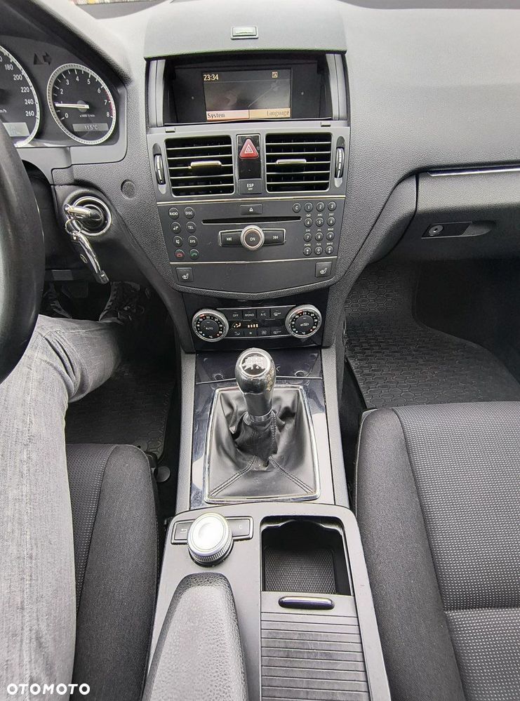 Mercedes-Benz Klasa C 180 Kompressor Elegance - 20