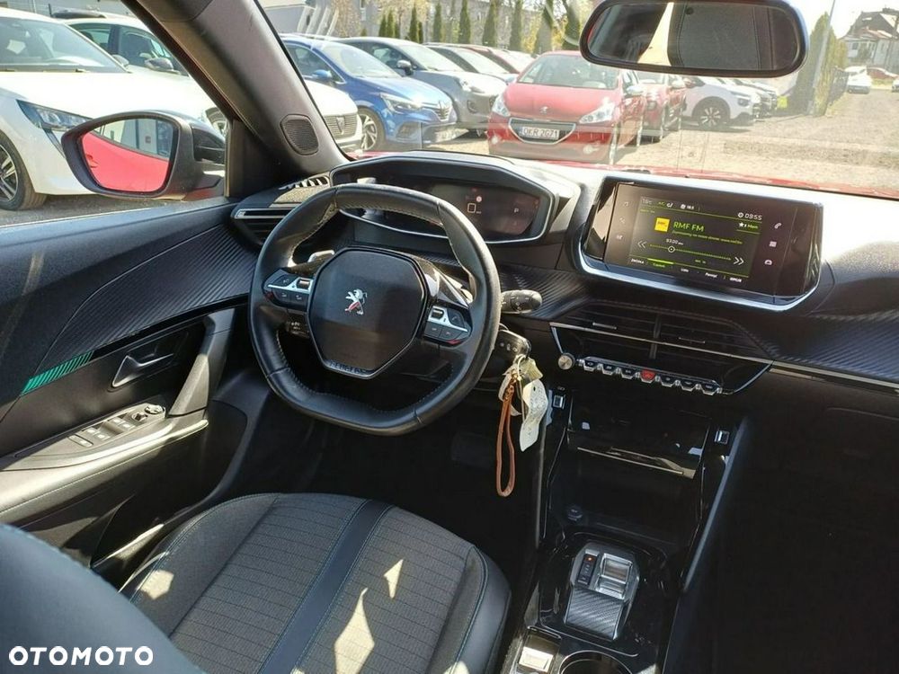 Peugeot 2008 1.2 PureTech Allure Pack S&S EAT8 - 22
