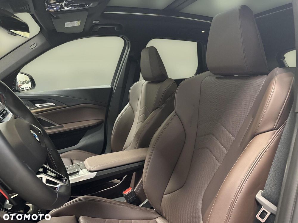 BMW X1 - 13