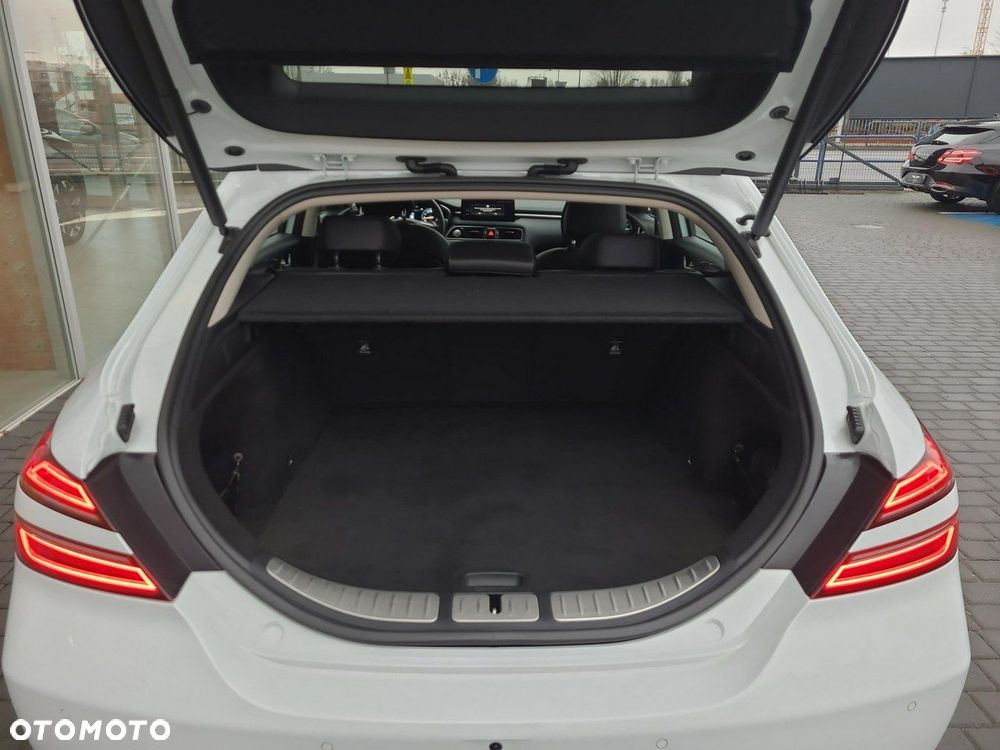 Genesis G70 2.0T RWD 8AT Premium - 18