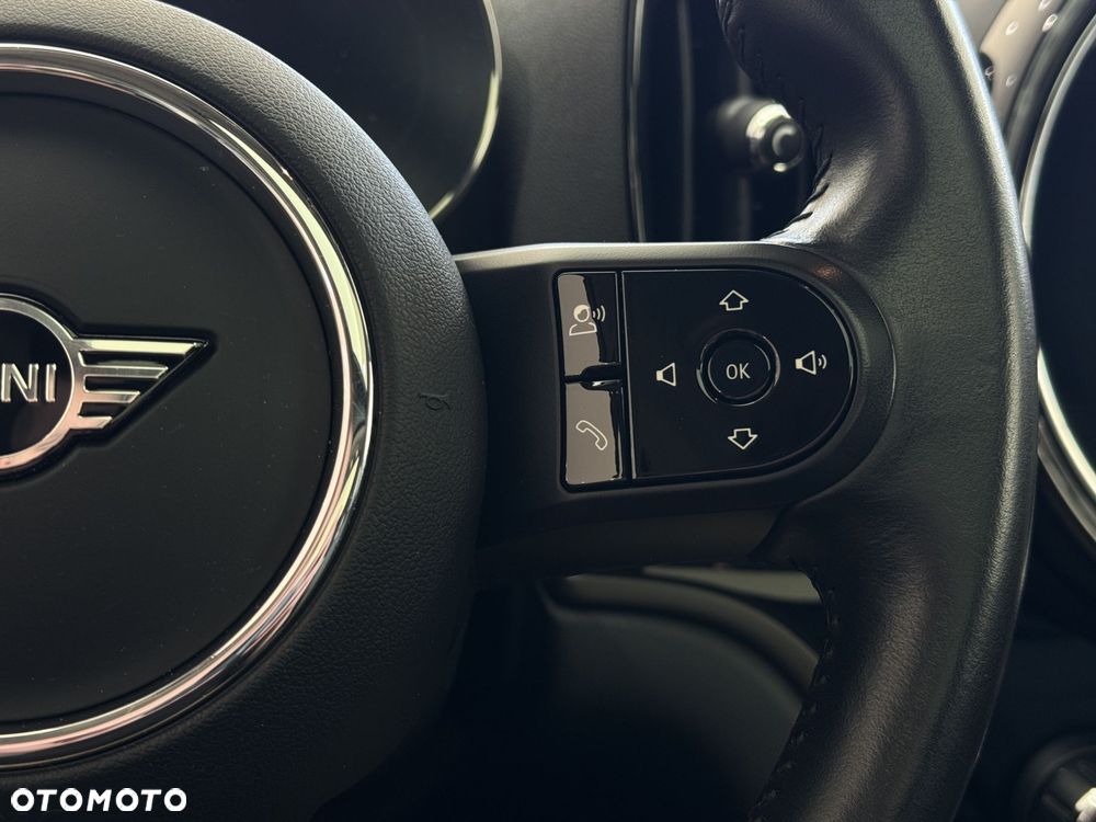 MINI Countryman - 24