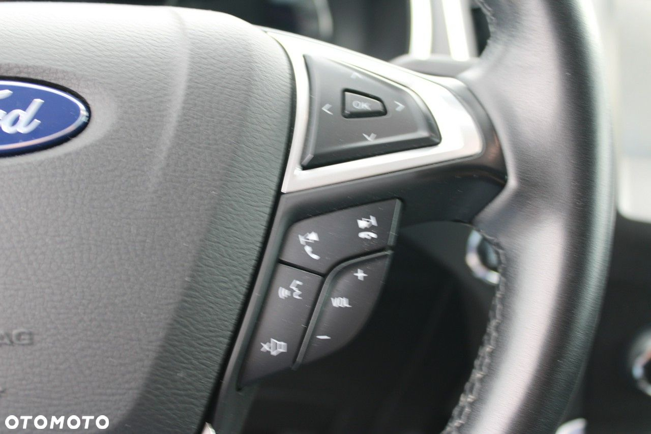 Ford S-Max - 19