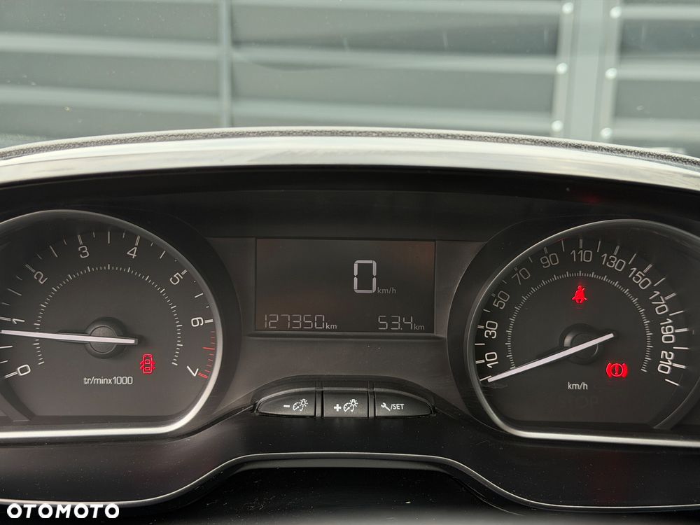 Peugeot 2008 - 16