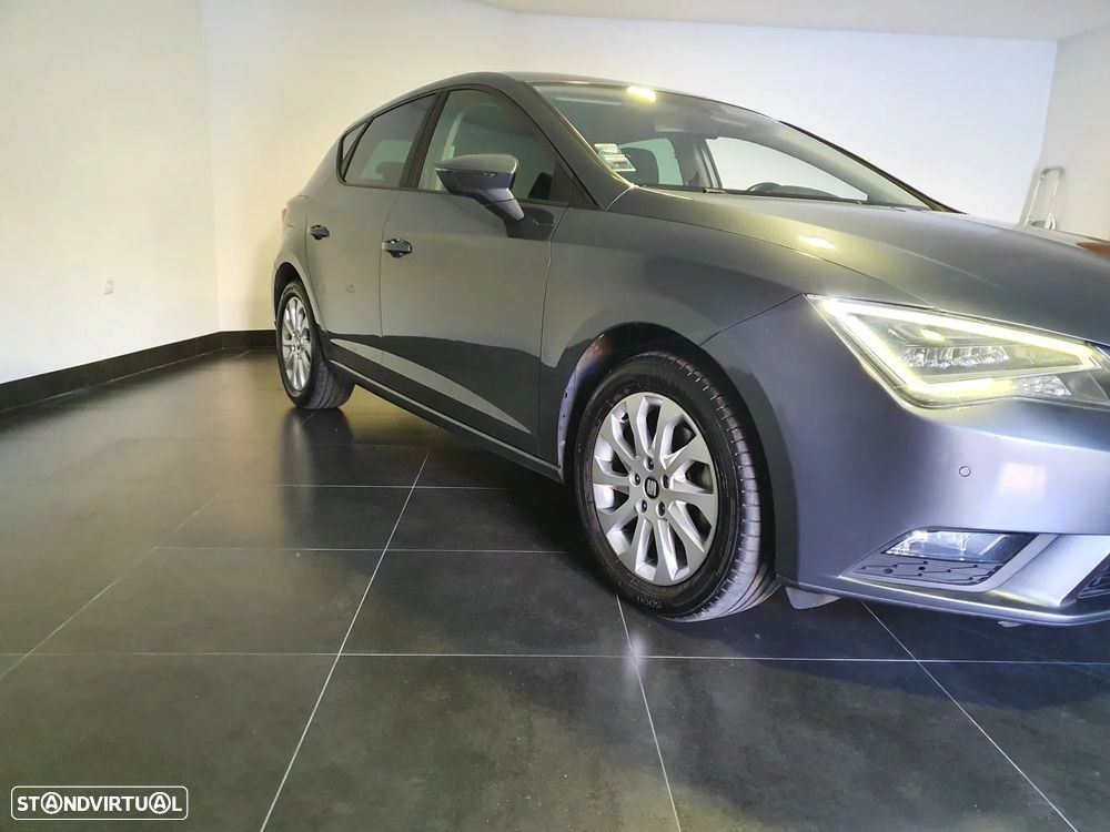 SEAT Leon 1.6 TDI DPF DSG Sport - 4