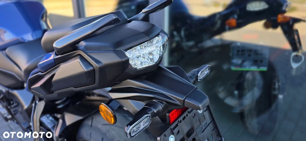 Suzuki GSX - 41