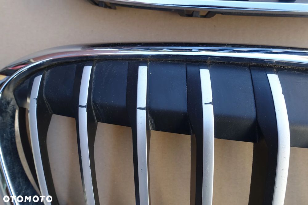 ATRAPA GRILL NERKA PRAWA BMW x1 F48 - 3