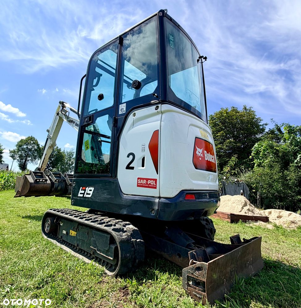Bobcat E19 - 24