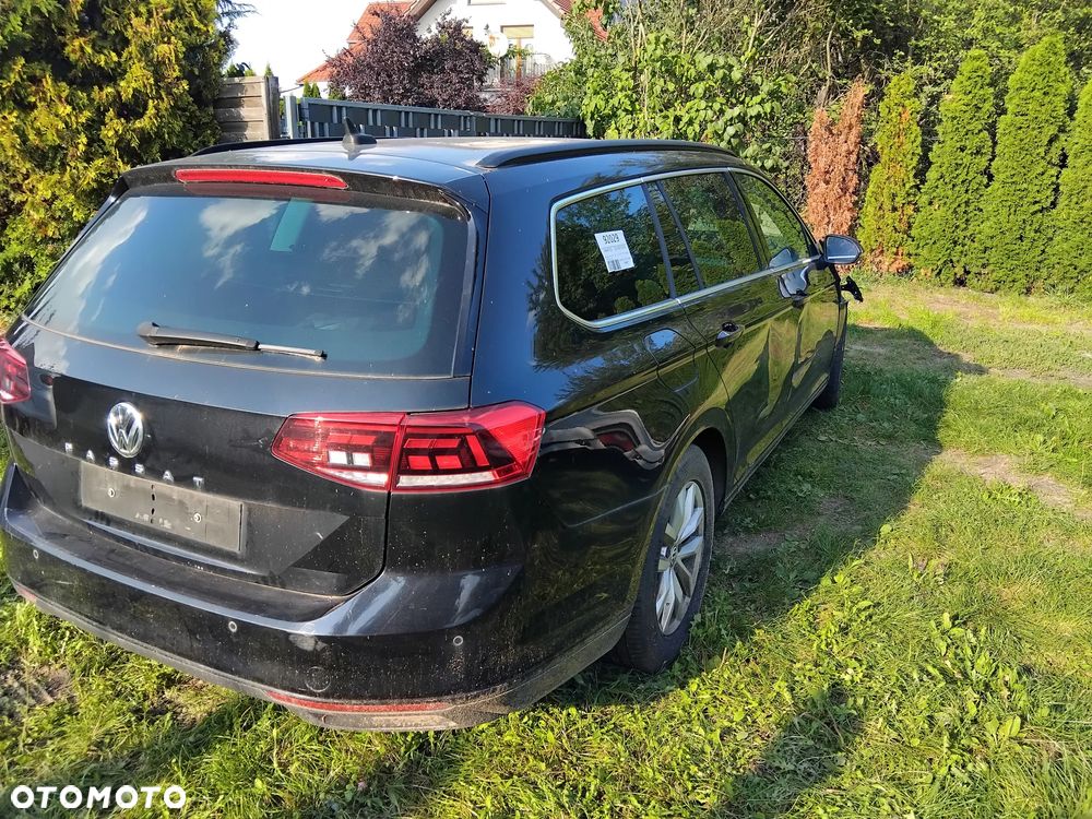 Volkswagen Passat 2.0 TDI BMT Comfortline DSG - 14