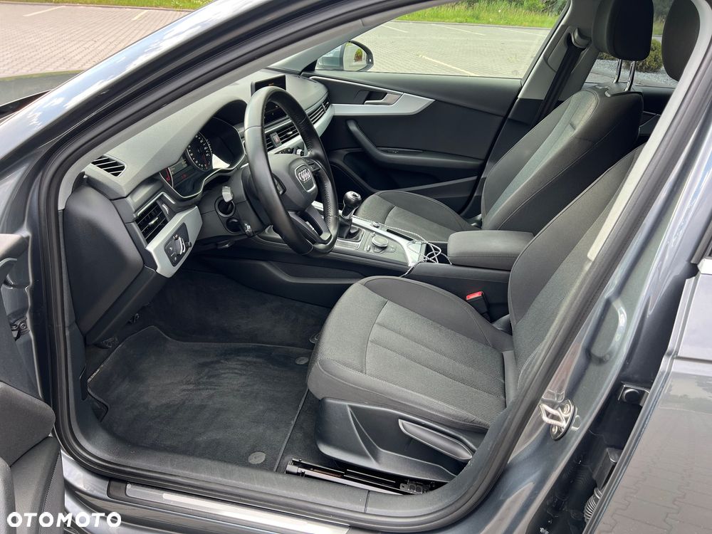 Audi A4 Avant 2.0 TDI ultra - 24