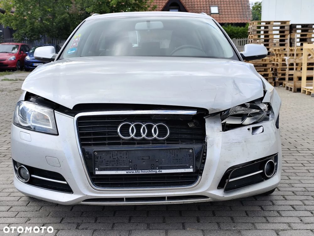 Audi A3 Sportback 1.4 TFSI Ambiente - 27